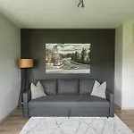 Отель Nuerblife